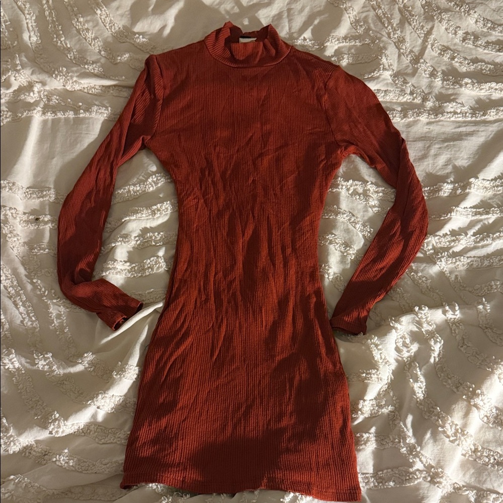 Women's Long Sleeve Ribbed Mock Neck Dress - Rust Red